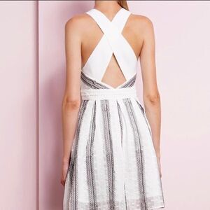 - 🆕- Adelyn Rae black and white dress